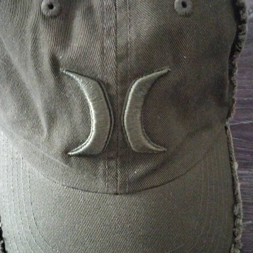 Hurly, Sample Design, OS, Flexseam, Dark Army Green NWOT